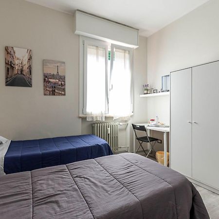 רג'ו אמיליה Fare Bnb - Room Del Parco מראה חיצוני תמונה