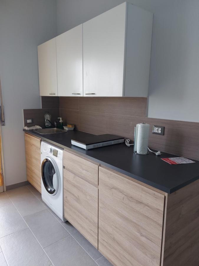 רג'ו אמיליה Fare Bnb - Room Del Parco מראה חיצוני תמונה