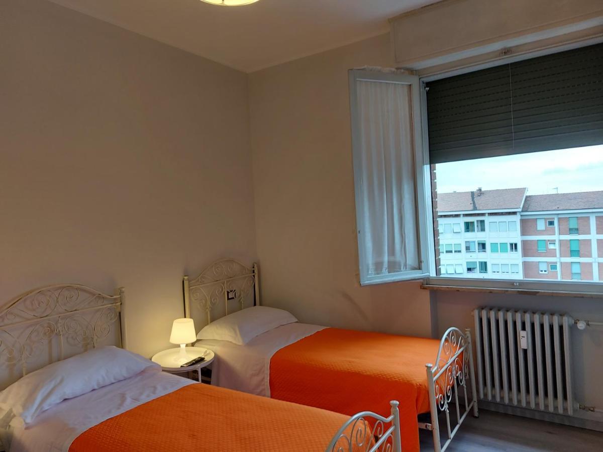 רג'ו אמיליה Fare Bnb - Room Del Parco מראה חיצוני תמונה