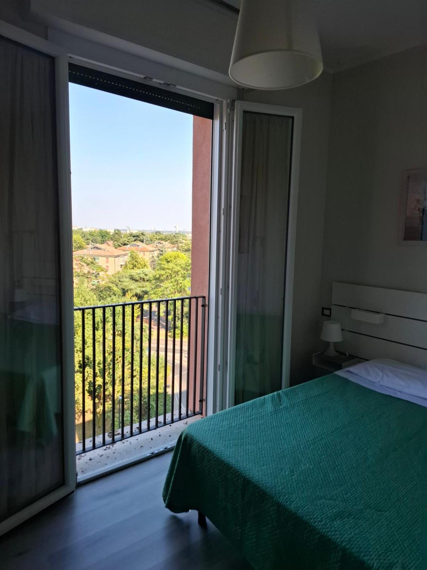 רג'ו אמיליה Fare Bnb - Room Del Parco מראה חיצוני תמונה